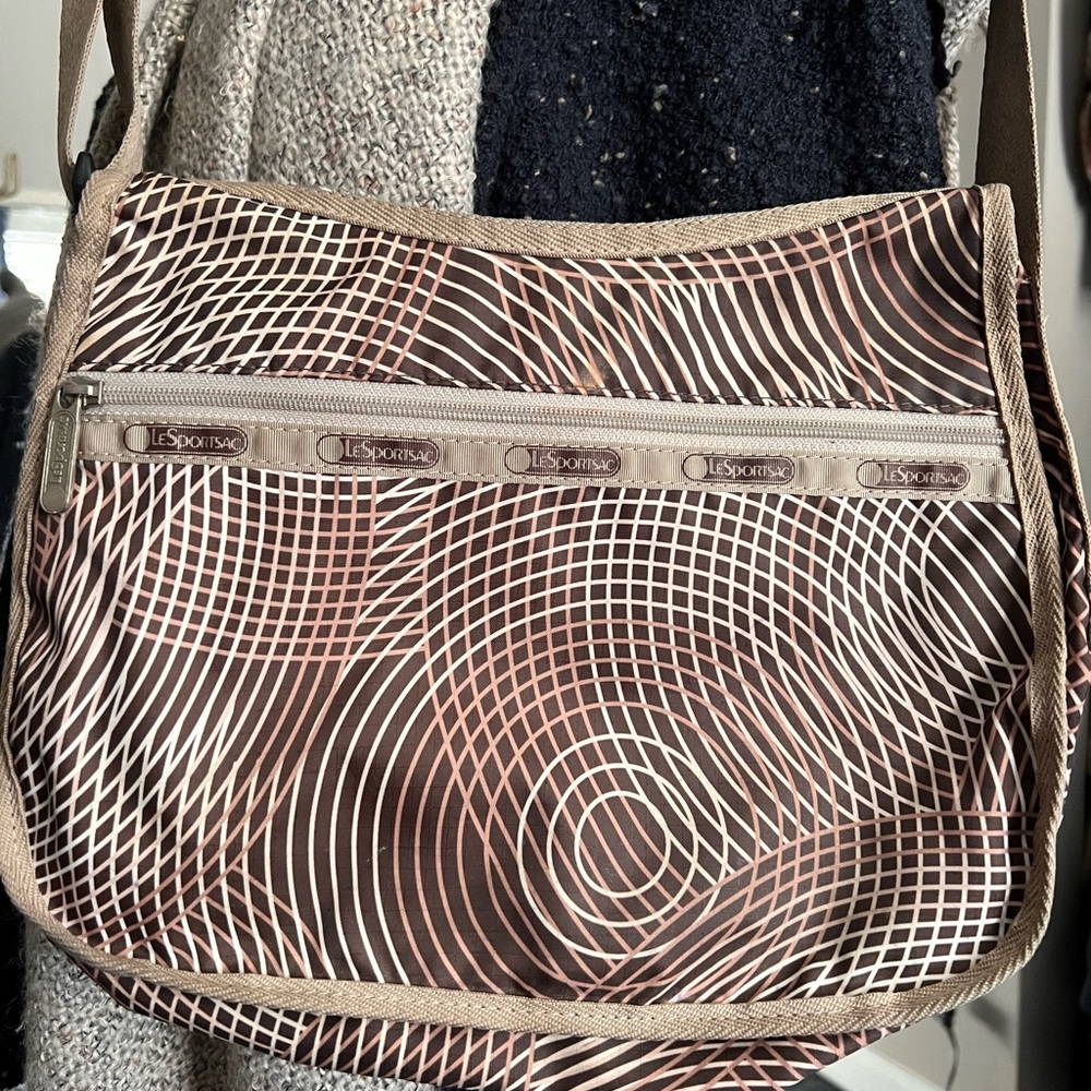 Retro LeSportSac shoulder bag
